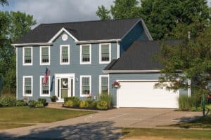 how to maintain vinyl siding